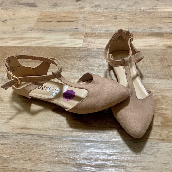 Blush Pink Pointy Flats - Picture 4 of 6